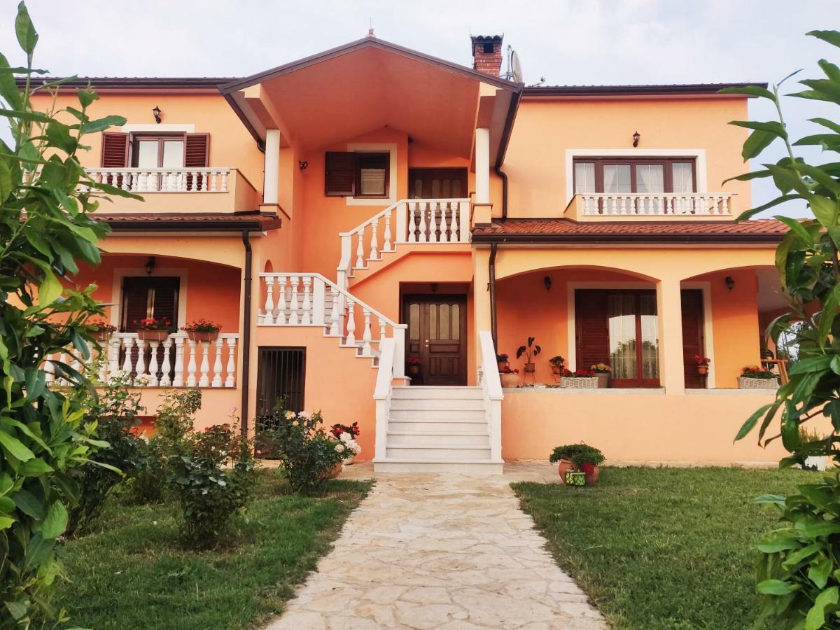 Apartment Sole Умаг Екстер'єр фото